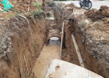 Proyek Bencana Banjir Rp.2,2 Milliar Amburadul