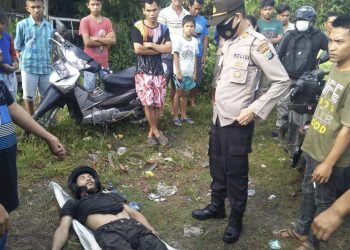 Polsek Panei Tonga Evakuasi Mayat dan Sepeda Motor Ditemukan di Aliran Sungai Kampung Baru