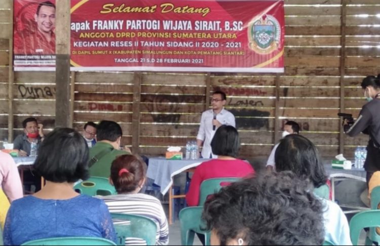 Reses di Dolok Parmonangan dan Tiga Balata, Anggota DPRD Provsu Franky PW Sirait Tampung Aspirasi Warga.