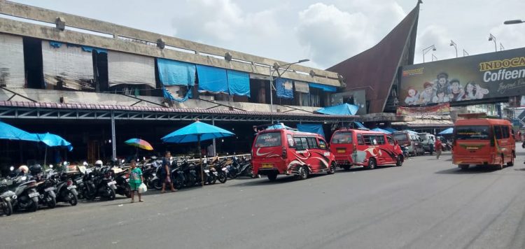 GEDUNG 4 PASAR HORAS HARUS SEGERA DI RENOVASI