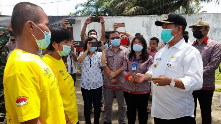 Bupati Simalungun Ingatkan Dinas Catatan Sipil