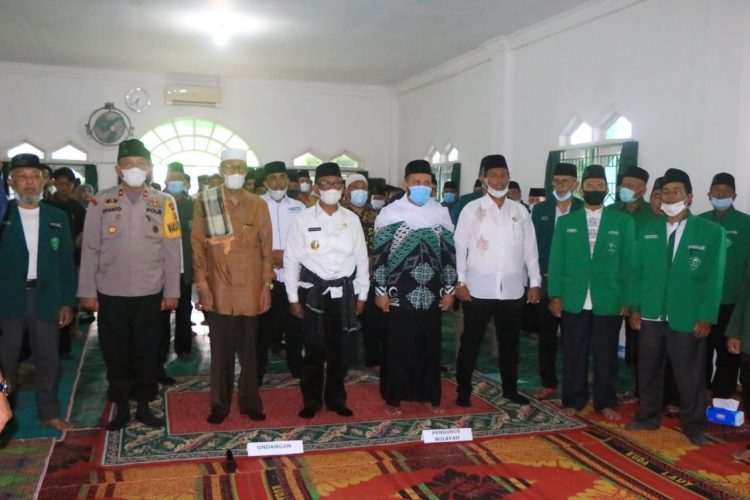 Wakil Bupati Simalungun Hadiri Pelantikan PD Al-Washliyah