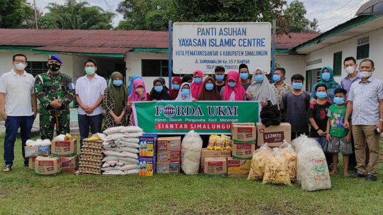 FORDA UKM SIANTAR-SIMALUNGUN BERBAGI KEPADA INI ANAK YATIM MENJELANG IDUL FITRI