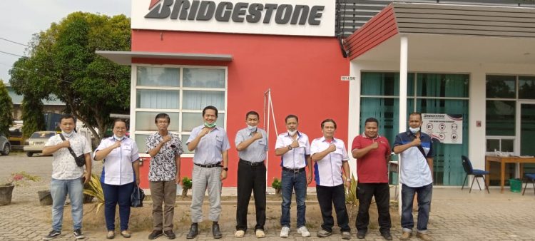 Bridgestones Ekslusive, Namun Peduli dengan Masyarakat