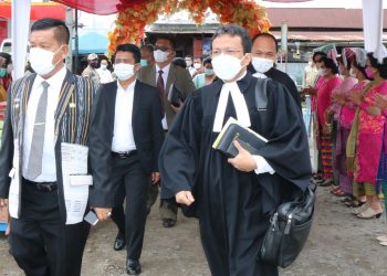 Pemkab Dan Masyarakat Laksanakan Perayaan Natal Bersama
