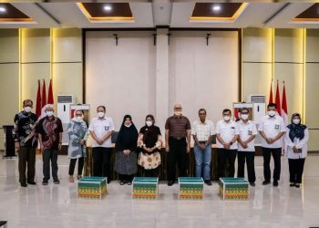 Bantuan Paket Sembako Lebatan Untuk Pensiunan PUPR
