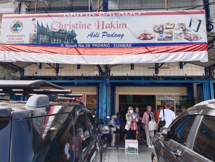 Kripik Balado Ramaikan Rakernas APEKSI