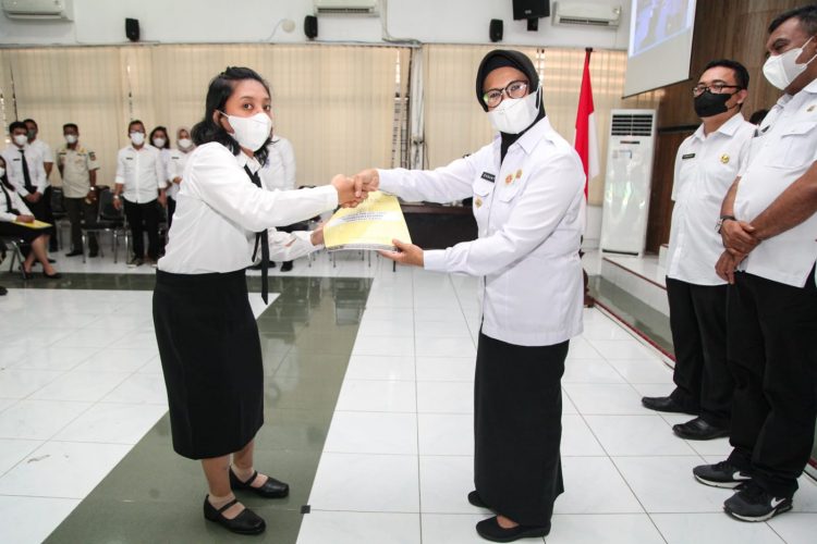 44 CPNS FORMASI 2021 TERIMA SK PENGANGKATAN
