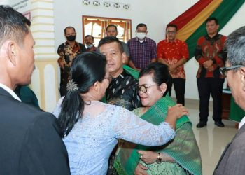 BUPATI SIMALUNGUN SUMBANG GKPS PEMATANG PANEI