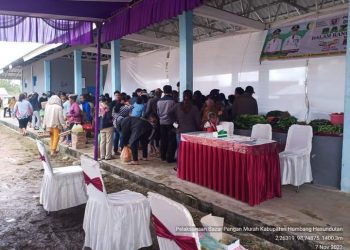 BUPATI HUMBAHAS BUKA BAZAR PANGAN MURAH