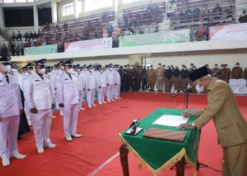 89 KEPALA DESA TERPILIH DI KABUPATEN ASAHAN DILANTIK