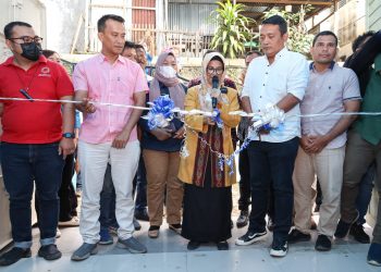 MEDIA CENTRE DINAS KOMINFO SIANTAR DIRESMIKAN WALIKOTA