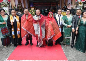 NATAL HKI PEMATANG SIANTAR DIHADIRI GUBSU, KAPOLDA DAN WALIKOTA