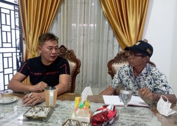 WALIKOTA SIANTAR BEBAL, DPRD GELAR HAK ANGKEY