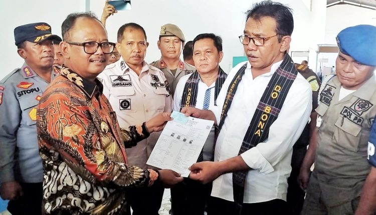 Ketua DPRD Dan Wakil Bupati Launching Unit Pelayanan Berkala Kendaraan Bermotor.