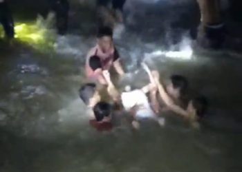 DUA ANAK SD TENGGELAM DI SUNGAI PEROT