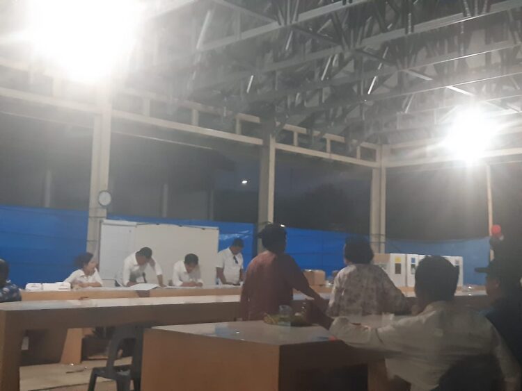 Balairong PD.Pasar Horas Jaya Digunakan Menjadi TPS