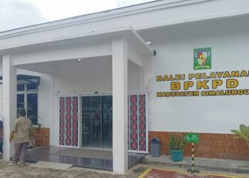 Pegawai Pemkab Simalungun Belum Terima Gaji ke Tiga Belas